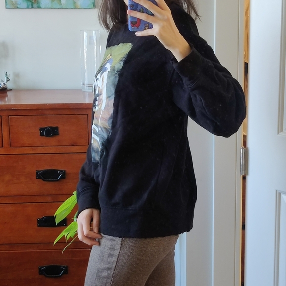 Mo&Co graphic black crew neck sweatshirt "The future is girls" - Picture 4 of 10